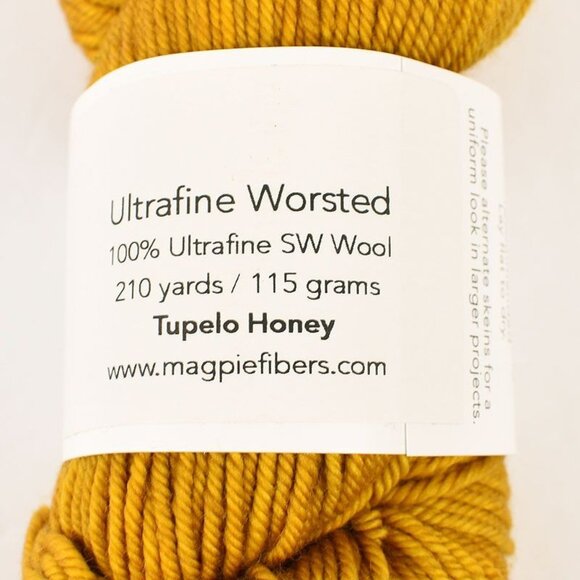 Magpie Ultrafine Worsted Yarn 100% SW Wool 210 Yards Tupelo Honey - Picture 3 of 3